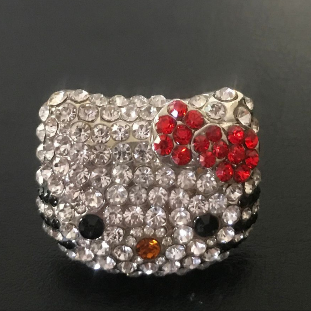 X LARGE RED BOW HELLO KITTY CRYSTAL RING